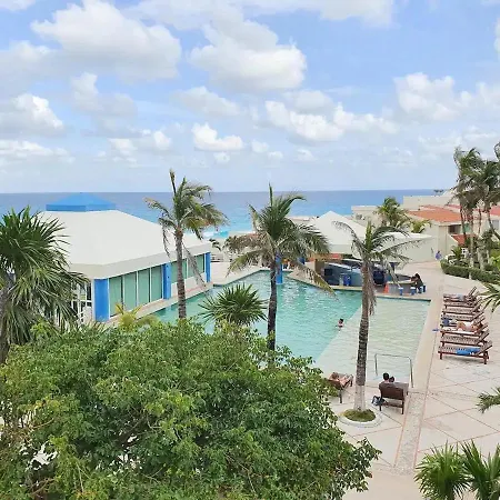 Solymar Beach Resort Suite 3507